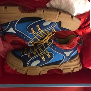 ONE DAY SALE FOR 🔥🔥🔥🔥🔥🔥🔥Gucci flashtrek